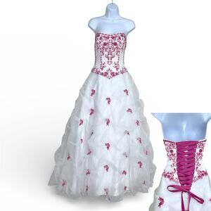 Melody Corset Dress 6 Wedding Prom Quinceañera Ball Gown Beaded Strapless White